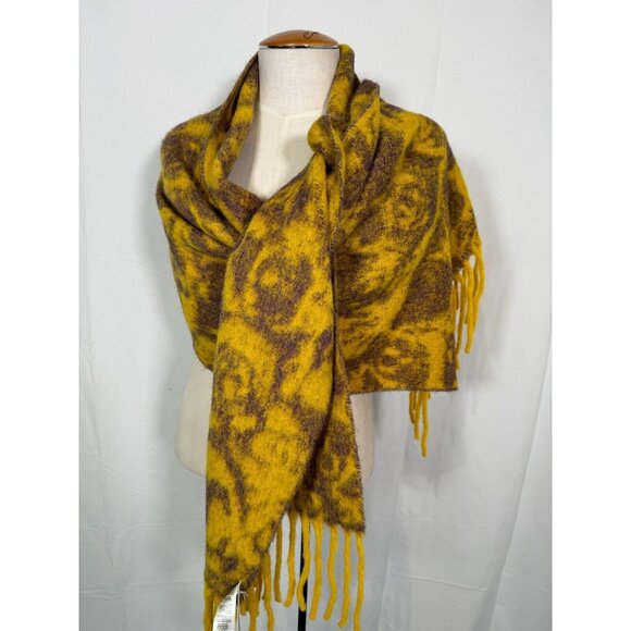 $985 NWT Burberry Mustard Floral Fringe Alpaca Wool Blend Large Shawl Scarf - Picture 6 of 16